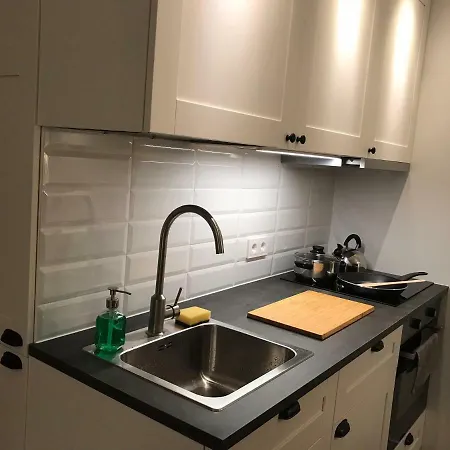 Five Star Downtown *